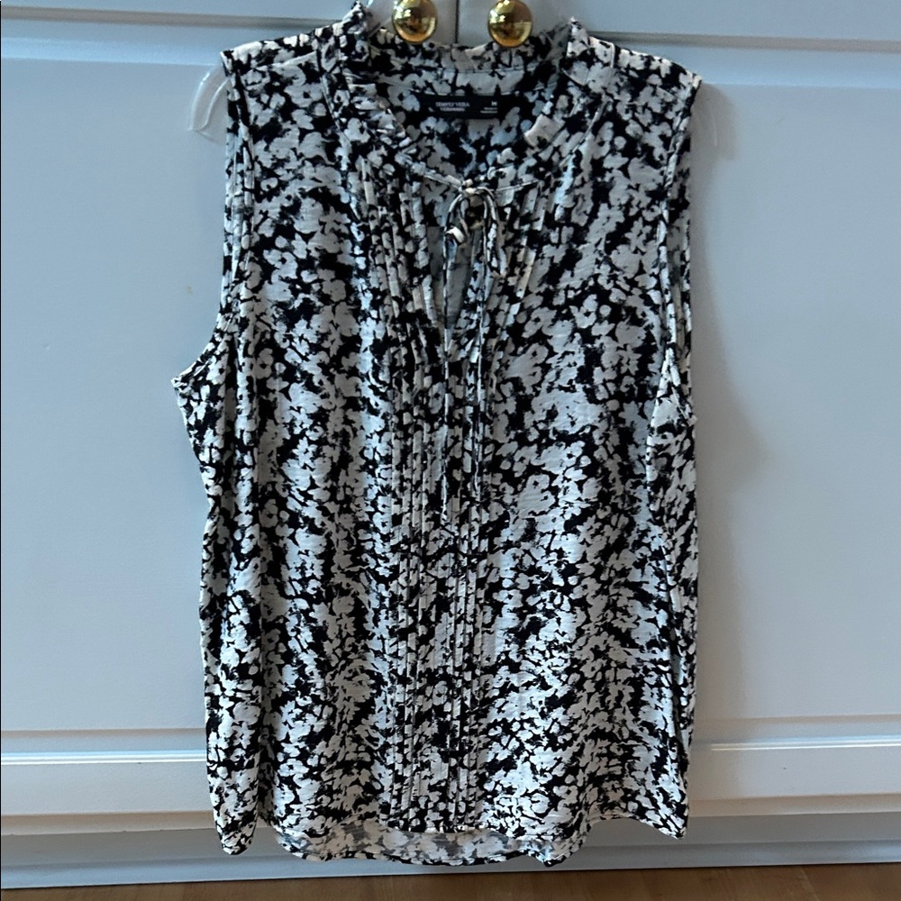 Simply Vera Vera Wang Black and White Patterned Sleeveless Blouse